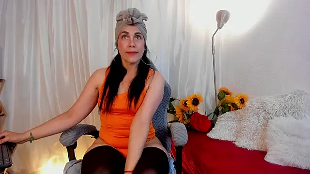 girasol walton online show from March 2026 07:25:01 PM