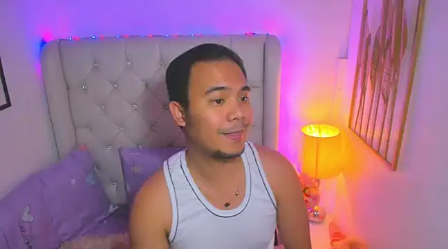 Snapshot of AsianZero chatting on February 2025 07:53:01 PM AsianZero online show from February 2025 07:53:01 PM