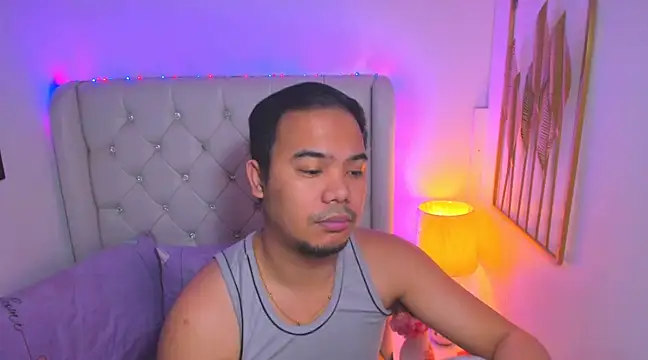 Snapshot of AsianZero chatting on February 2025 06:54:02 AM AsianZero online show from February 2025 06:54:02 AM