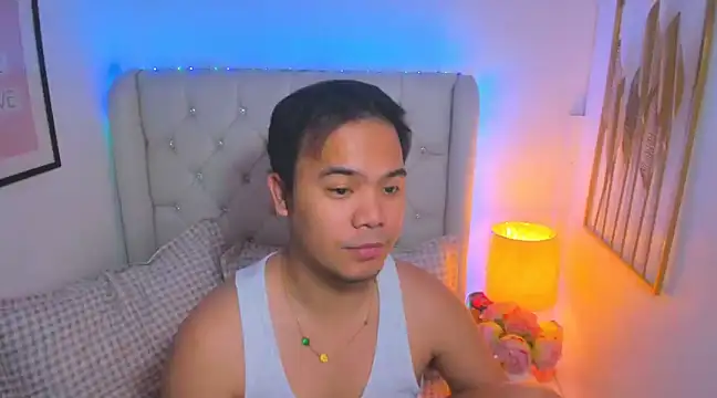 Snapshot of AsianZero chatting on March 2025 09:16:02 PM AsianZero online show from March 2025 09:16:02 PM