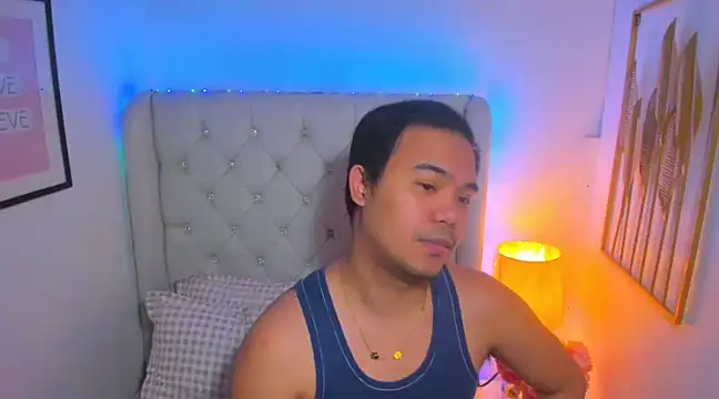 Snapshot of AsianZero chatting on March 2025 04:34:02 PM AsianZero online show from March 2025 04:34:02 PM