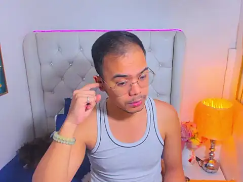 AsianZero online show from May 2026 05:21:01 PM