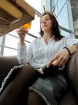 EvaXOAir online show from March 2026 06:08:02 AM