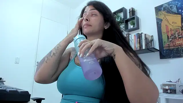 Snapshot of TaliMajesty chatting on February 2025 11:21:02 PM TaliMajesty online show from February 2025 11:21:02 PM
