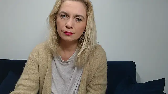 MysticCreature online show from December 2024 04:43:02 AM