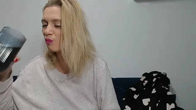 MysticCreature online show from December 2024 04:20:02 AM