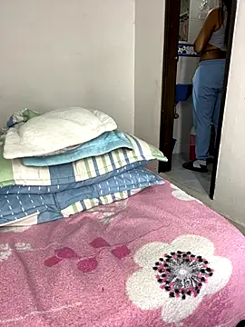 sandylau online show from September 2025 06:09:02 PM