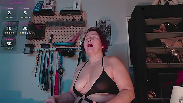 Snapshot of barbarah_ chatting on February 2025 07:56:02 AM barbarah online show from February 2025 07:56:02 AM