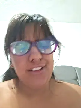Snapshot of ZaidaWet chatting on January 2025 08:15:01 PM ZaidaWet online show from January 2025 08:15:01 PM