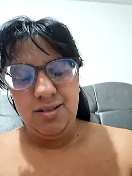 ZaidaWet online show from June 2026 12:11:01 PM