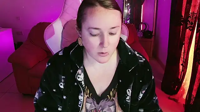 kisicaxx online show from January 2025 10:14:02 AM