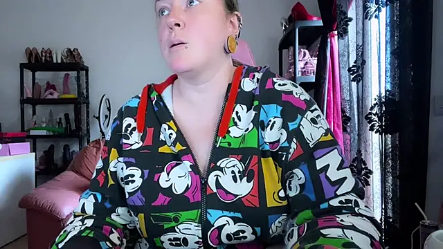 kisicaxx online show from March 2026 10:42:02 AM