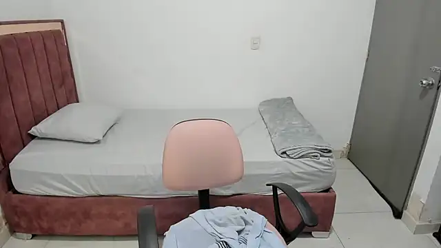 Snapshot of nicoledavis chatting on October 2025 05:07:01 AM nicoledavis online show from October 2025 05:07:01 AM