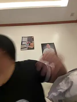 Snapshot of Tightwetholesxx chatting on February 2026 01:03:02 AM Tightwetholesxx online show from February 2026 01:03:02 AM