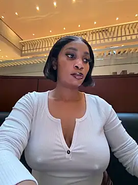 Snapshot of __Nessa__ chatting on April 2026 12:13:01 PM Nessa online show from April 2026 12:13:01 PM