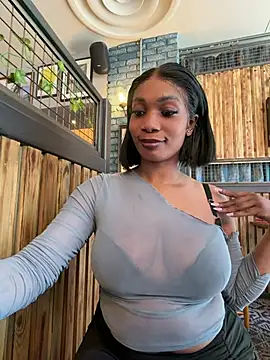   Nessa   online show from May 2026 11:37:02 AM