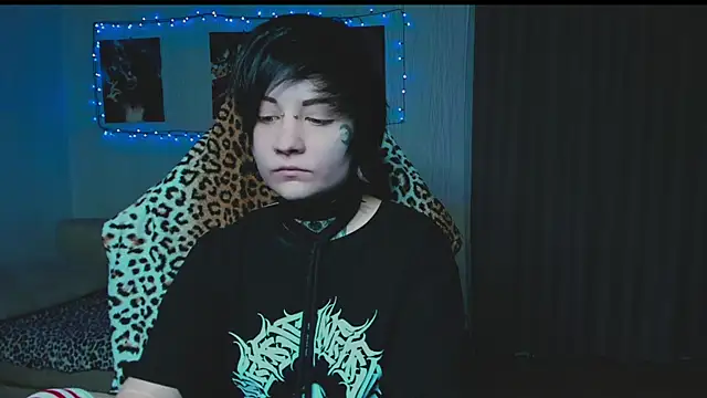 acid trip1l online show from September 2025 09:41:02 PM