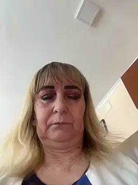 Snapshot of Irina2909@xh chatting on February 2025 09:00:02 AM Irina2909xh online show from February 2025 09:00:02 AM