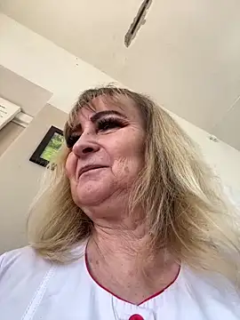 Snapshot of Irina2909@xh chatting on March 2025 12:12:01 PM Irina2909xh online show from March 2025 12:12:01 PM