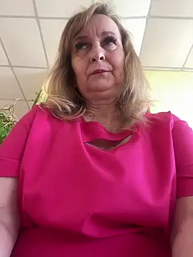 Irina2909xh online show from May 2026 07:27:02 AM