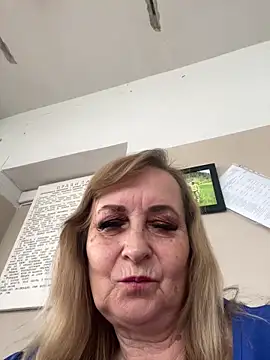 Irina2909xh online show from June 2026 08:49:02 AM
