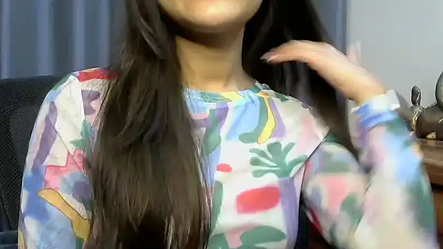 Snapshot of selen_5 chatting on February 2025 06:56:02 PM selen 5 online show from February 2025 06:56:02 PM