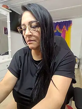 Ameliarizo online show from February 2026 03:40:02 AM