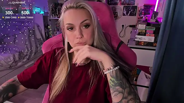 ChloeKohaku online show from November 2025 08:46:02 AM