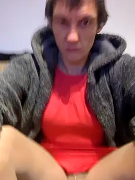 Snapshot of maciej chatting on December 2024 05:15:02 AM maciej online show from December 2024 05:15:02 AM