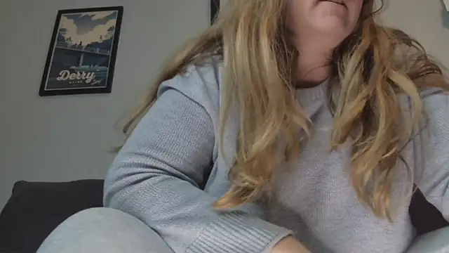MissMera online show from December 2024 07:52:02 AM