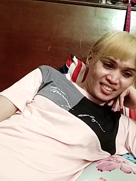 QueenSoreal online show from June 2026 02:51:01 PM