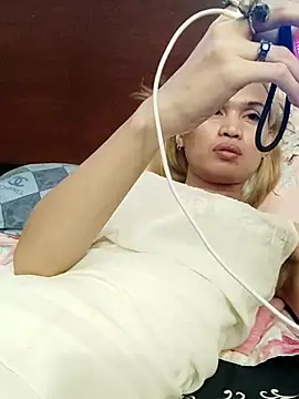 QueenSoreal online show from June 2026 08:52:01 AM