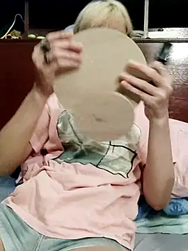 QueenSoreal online show from July 2026 06:07:02 AM