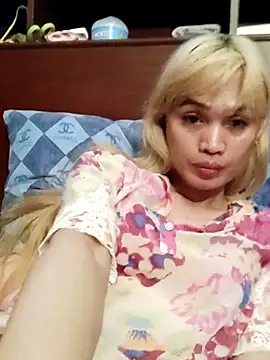 QueenSoreal online show from July 2026 08:49:02 AM