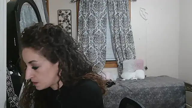 Snapshot of AshleyRain chatting on December 2024 10:20:01 PM AshleyRain online show from December 2024 10:20:01 PM