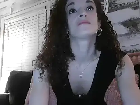 Snapshot of AshleyRain chatting on January 2025 09:08:01 AM AshleyRain online show from January 2025 09:08:01 AM