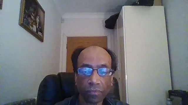 rauncher1 online show from February 2025 10:03:02 AM