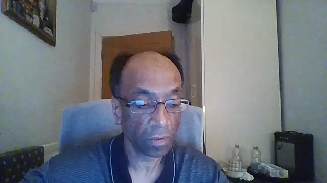 rauncher1 online show from September 2025 11:42:02 PM