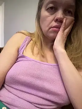 Susanel online show from January 2025 10:15:01 PM