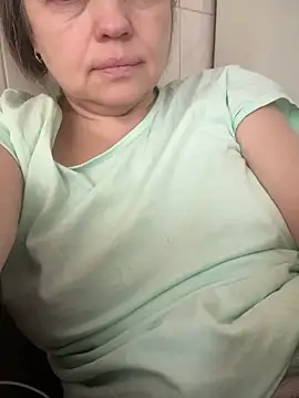 Susanel online show from February 2025 12:19:01 PM