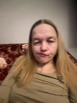 Susanel online show from February 2025 06:45:01 PM