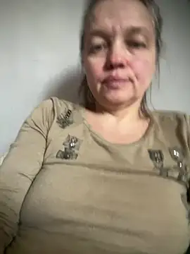 Susanel online show from March 2025 12:13:02 PM