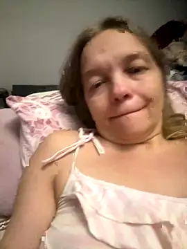 Susanel online show from October 2025 12:11:02 AM