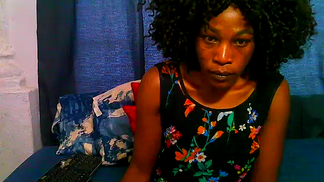 Snapshot of freaky_naughty chatting on January 2025 04:41:01 PM freaky naughty online show from January 2025 04:41:01 PM