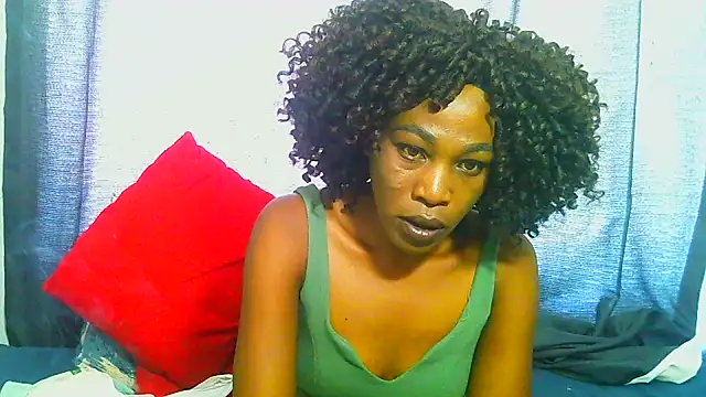 Snapshot of freaky_naughty chatting on January 2025 10:19:01 AM freaky naughty online show from January 2025 10:19:01 AM