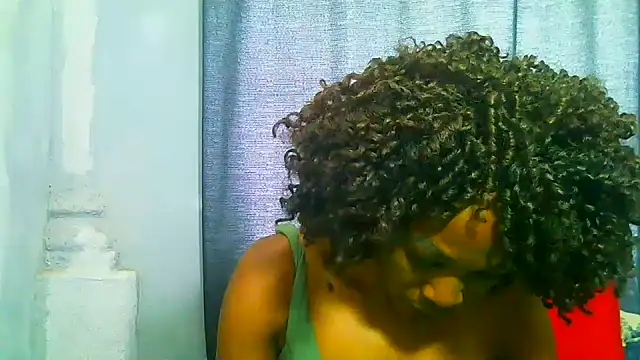 Snapshot of freaky_naughty chatting on February 2025 02:45:01 PM freaky naughty online show from February 2025 02:45:01 PM