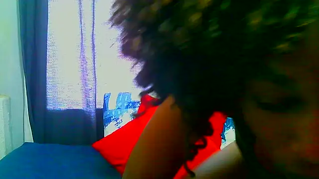 Snapshot of freaky_naughty chatting on February 2025 12:37:01 PM freaky naughty online show from February 2025 12:37:01 PM