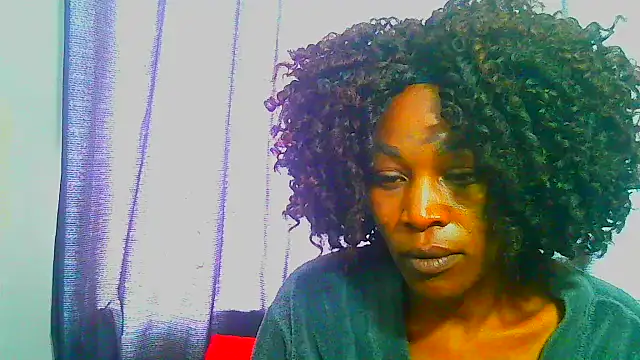 Snapshot of freaky_naughty chatting on February 2025 12:21:01 PM freaky naughty online show from February 2025 12:21:01 PM