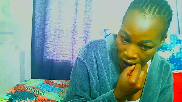 Snapshot of freaky_naughty chatting on March 2025 06:03:01 AM freaky naughty online show from March 2025 06:03:01 AM