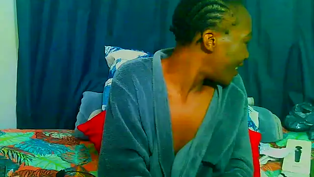 Snapshot of freaky_naughty chatting on March 2025 04:33:01 PM freaky naughty online show from March 2025 04:33:01 PM